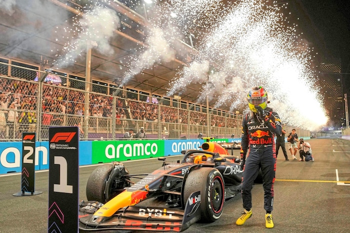 Sergio Perez bleibt ein Bulle.