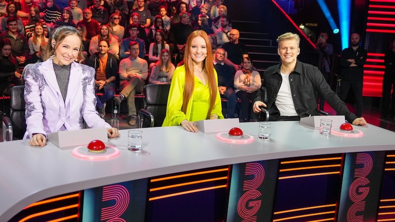 Einarsson saß mit Barbara Meier (M.) und Missy May in der Jury von „Die große Chance“. (Bild: ORF)