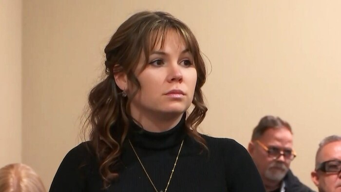 Waffenmeisterin Hannah Gutierrez-Reed drohen bis zu drei Jahren Haft.