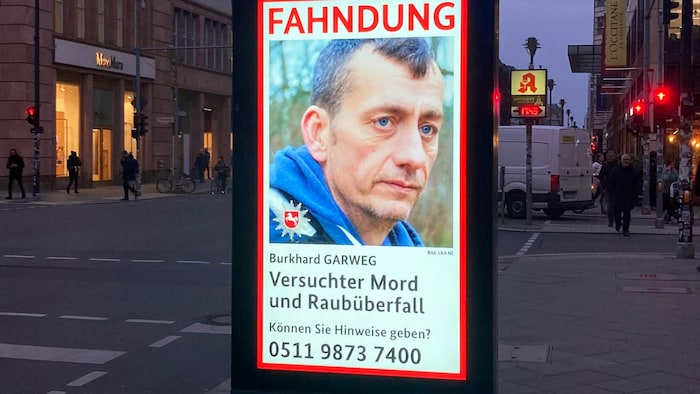 A special task force recently searched an apartment in the Friedrichshain district of Berlin. ...