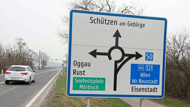 The people of Schütz are now happy that the bypass has largely relieved the traffic-plagued village. (Bild: Reichard Judt)