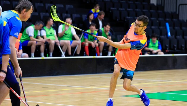 The Special Olympics athletes showed great class playing floorball together - hats off! (Bild: GEPA pictures)