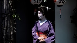 Eine Geisha beim Sanja Matsuri Festival im Jahr 2017 (Bild: AFP)