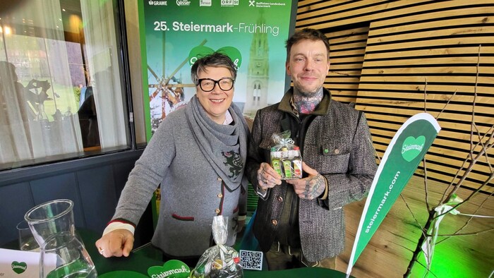 Gabi und Sohn Cajetan Arzberger