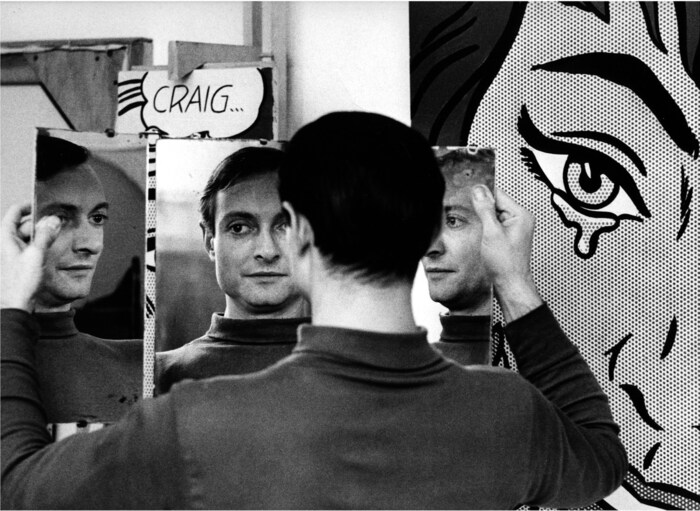 Roy Lichtenstein 1964 in seinem Studio.