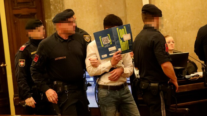 Der Zweitangeklagte bekennt sich zum Mord am 32-Jährigen schuldig.