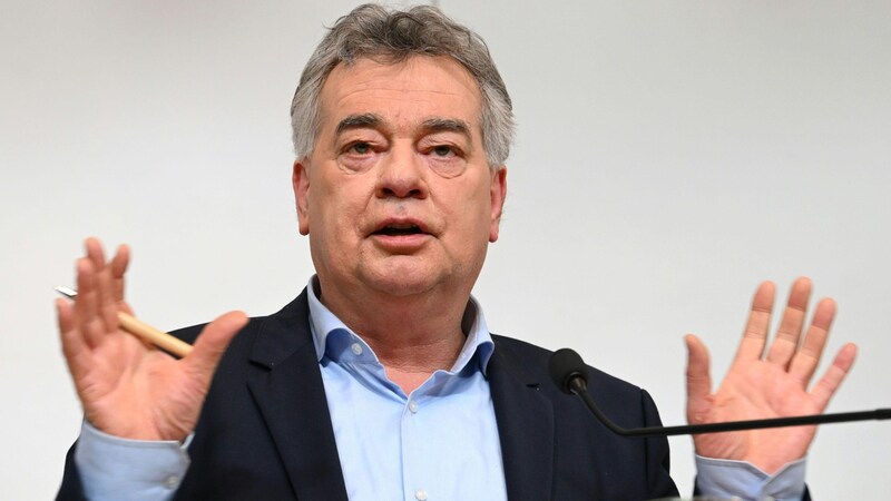 Is "really annoyed": Vice-Chancellor Werner Kogler (Bild: HELMUT FOHRINGER)