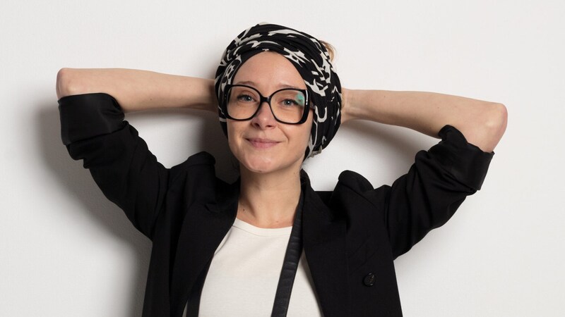 Zoe Goldstein fotografierte schon Rapper, nun suchte sie nach den Frauen Bruckners (Bild: Zoe Goldstein Fotografie)