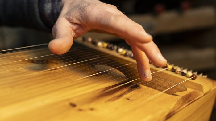 In ancient times, the monochord was used to demonstrate music theory and physical relationships.