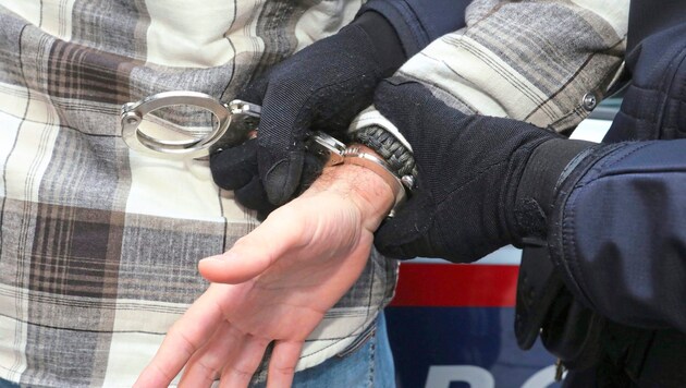 El hombre de Villach y el proveedor de drogas serbio fueron detenidos. (Bild: Uta Rojsek-Wiedergut)