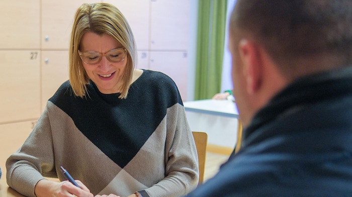 Redakteurin Andrea Kloimstein hat in der Wärmestube mit Besuchern gesprochen