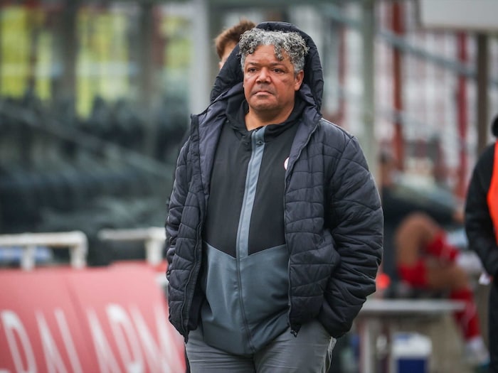 Sportdirektor Eric Orie rückt in Dornbirn bis zum Saisonende in den Trainerstab.