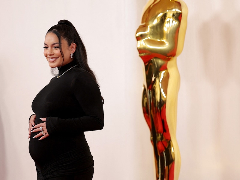 Vanessa Hudgens sorgte bei den Oscars für eine süße Baby-Überraschung. (Bild: APA/Getty Images via AFP/GETTY IMAGES/Mike Coppola)