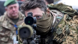 Britische Soldaten bei einer NATO-Übung in Polen (Bild: APA/AFP/Wojtek Radwanski)