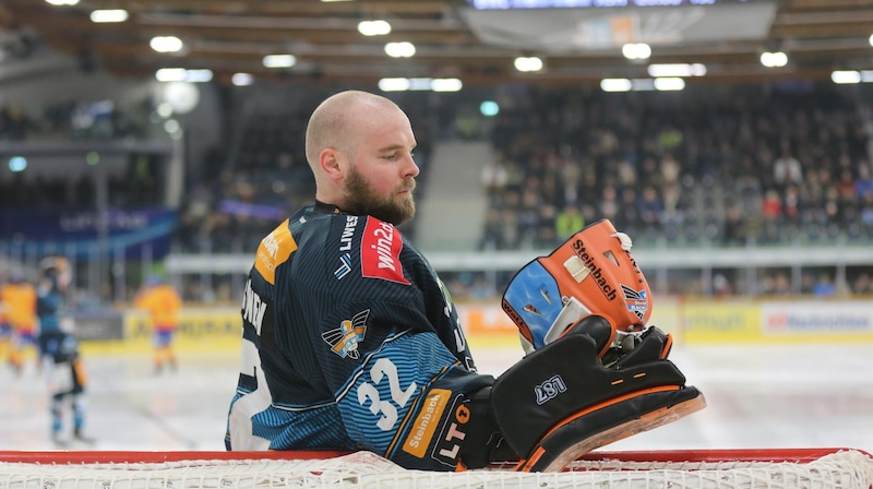 Für einen Sieg brauchts auch von Goalie Tirronen eine Top-Leistung (Bild: Scharinger Daniel)