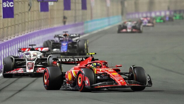 Oliver Bearman showed a strong performance in the Ferrari. (Bild: APA/AFP/POOL/Giuseppe CACACE)