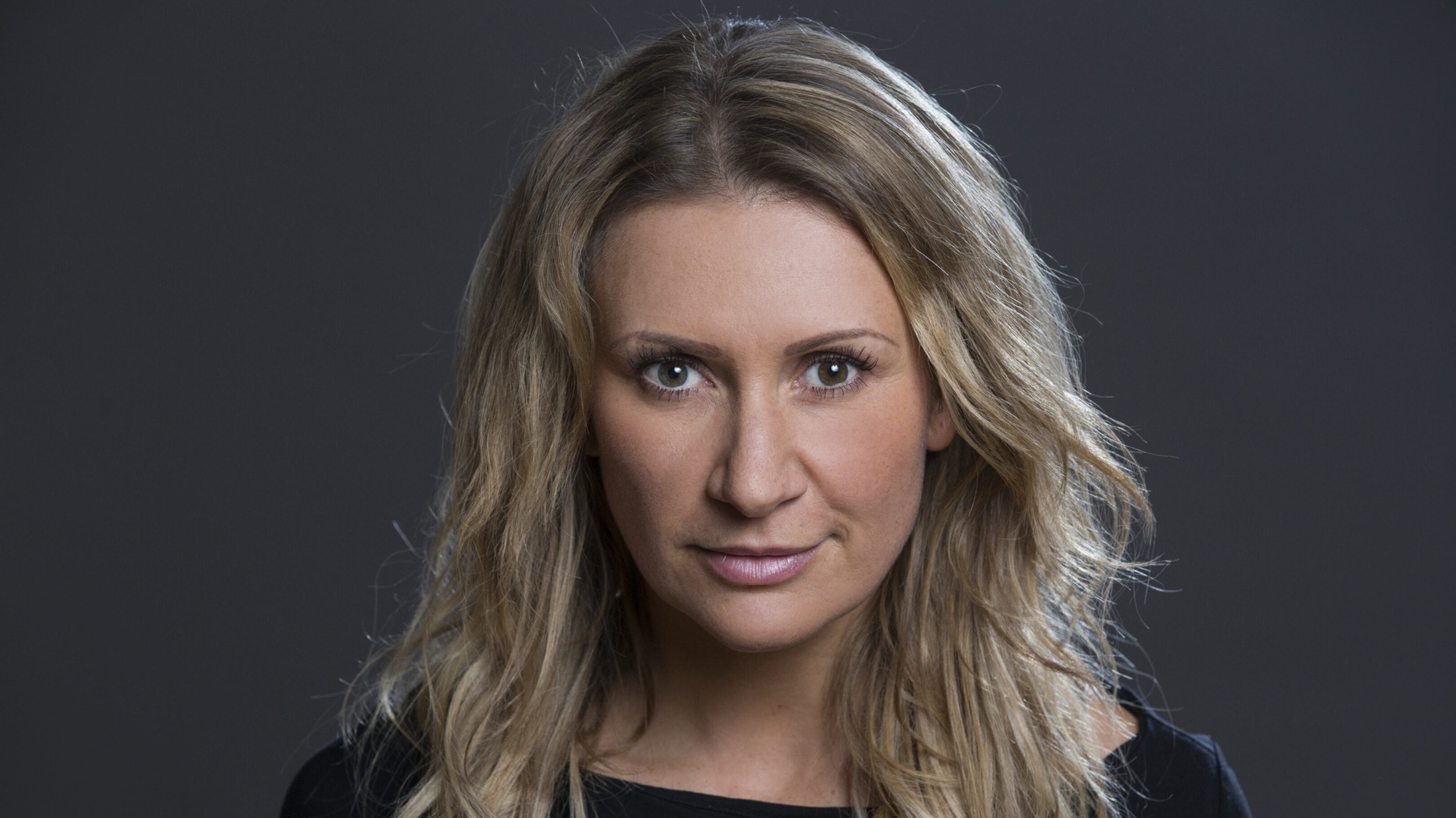 Angelika Niedetzky from Linz, previously an actress, cabaret artist and presenter, will take on one of the main roles in "Soko Linz". (Bild: Monika Löff)