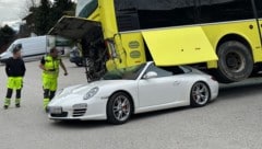 Auf (!) dem Porsche war letztlich Endstation. (Bild: zoom.tirol)