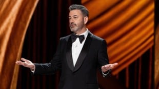 Moderator Jimmy Kimmel führte durch den Oscar-Abend im legendären Dolby Theatre von Los Angeles.  (Bild: Avalon.red / Action Press / picturedesk.com)