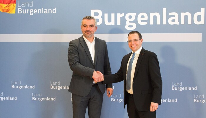 Landesrat Heinrich Dorner und Wirtschaftskammerpräsident Andreas Wirth