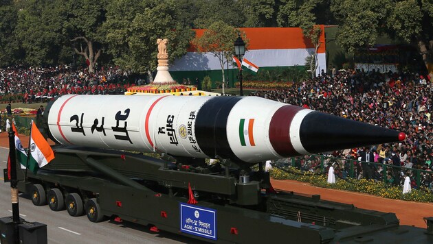 An Indian Agni-V missile in an archive photograph (Bild: Associated Press)