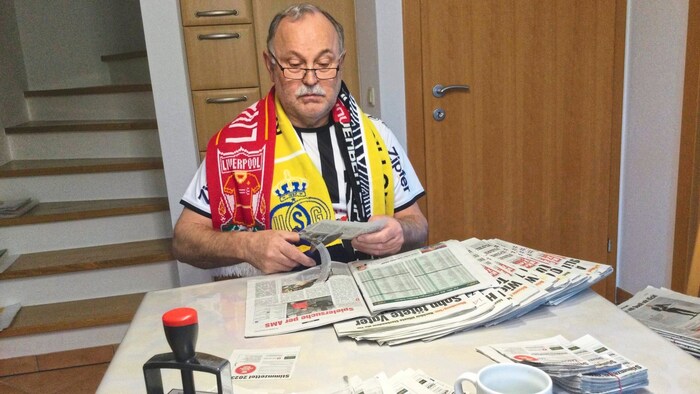 LASK-Superfan Ludwig Hehenberger gab über 6300 Stimmzettel ab.
