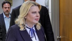 Sara Netanyahu hat sich in die Bemühungen um eine Freilassung der Geiseln im Gazastreifen eingeschaltet. (Bild: AFP)