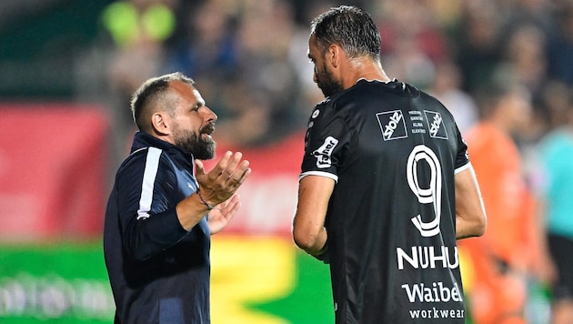 Ex-"Bomber" Roman Wallner, as Altach co-coach, is trying to get Athde Nuhiu's goalscoring instincts back. (Bild: GEPA pictures)