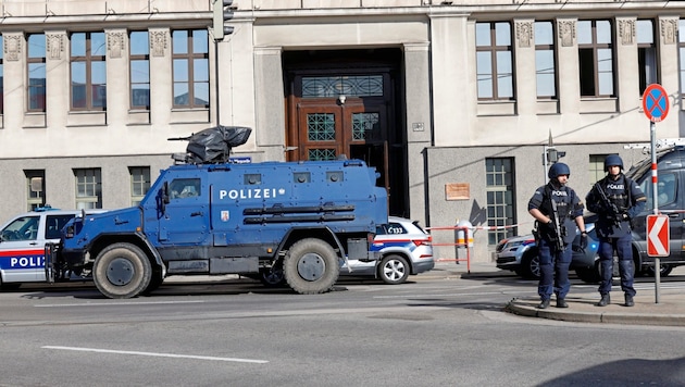 There was a large-scale operation in Linke Wienzeile just last week. (Bild: klemens groh)