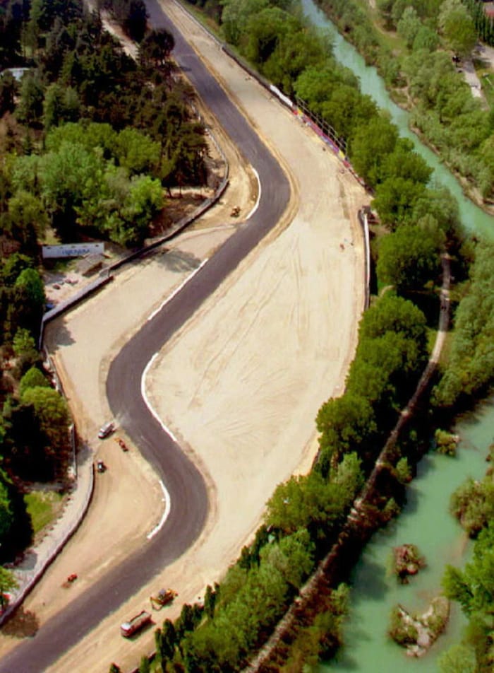 Die Tamburello-Kurve in Imola