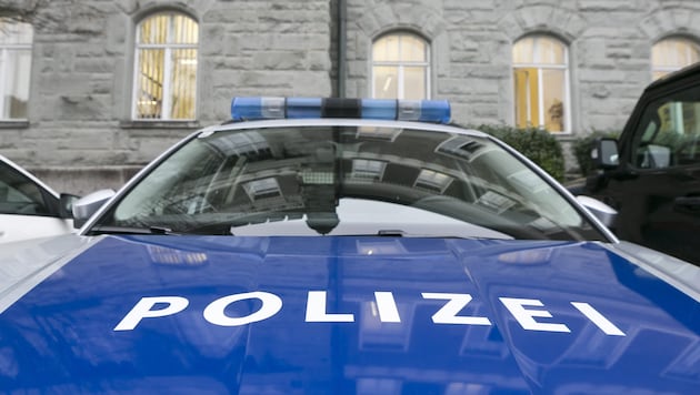 Die Polizei Feldkirch sucht nach einem räuberischen Trio. (Bild: Mathis Fotografie)