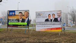 Plakate für Landtagswahl 2020: Im nächsten Wahlkampf sollen die Kosten beschränkt werden. (Bild: Patrick Huber)