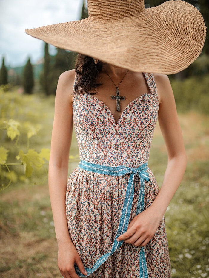 Millefleurs patterns adorn the dresses in Hoschek's new collection.