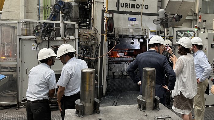 The Styrian delegation was able to take a look behind the scenes at Sansera in Bengaluru. A ...