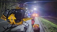 Der Rettungshubschrauber Christophorus 17 kam an die Unfallstelle. (Bild: FF Grafendorf)