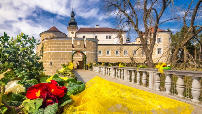 Traditionelles Brauchtum und österliches Kunsthandwerk findet sich beim Frühlingserwachen im ...