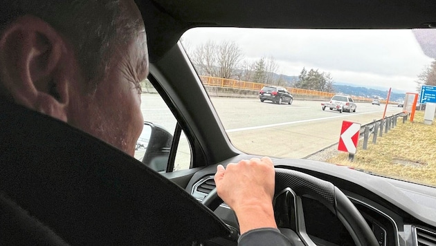 Die Autobahn ist sein Revier, das Aufspüren von Kriminellen seine Berufung – Reinhold Wiedergut hatte erneut den richtigen Riecher. (Bild: Klaus Loibnegger)