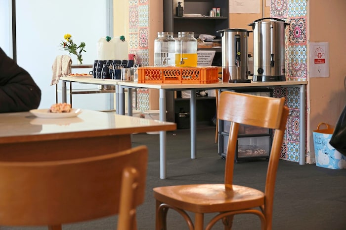 Die Gäste der Bahnmission erhalten Getränke, eine Jause und täglich eine warme Suppe.