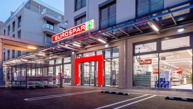 Bei den „SPAR Cherrytomaten 500 g“ mit der Chargennummer S48/06 wurde eine mögliche ...