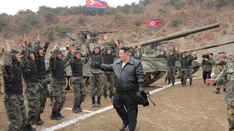 Nordkoreas Machthaber Kim Jong Un soll Tausende Soldaten bereits nach Russland geschickt haben. (Bild: AFP)