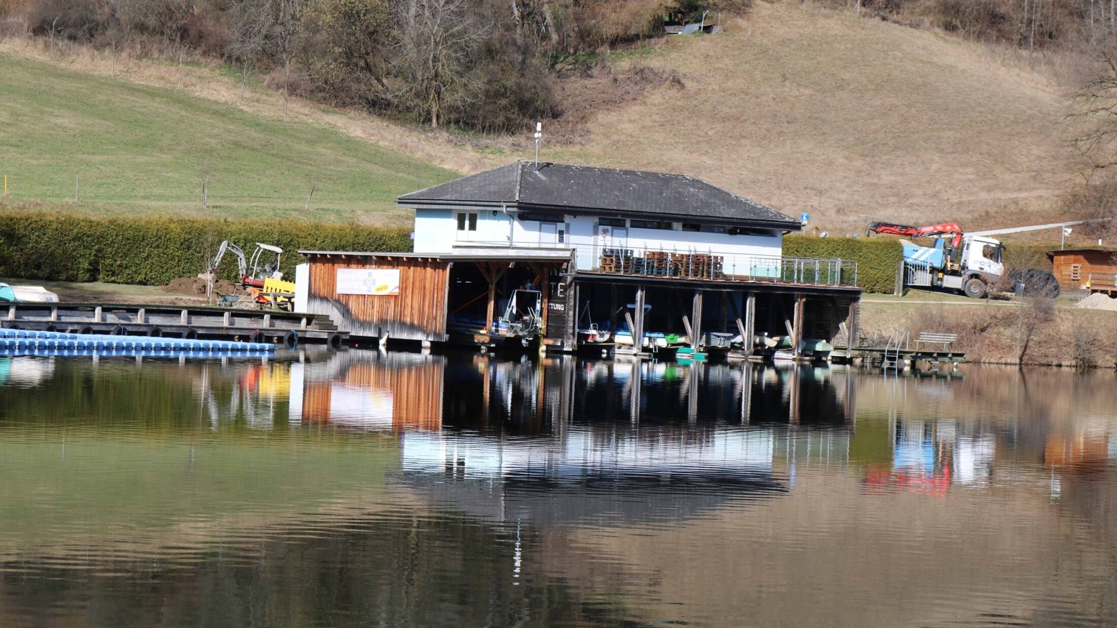 Das Bootshaus bekommt eine Sauna mit Seeblick.  (Bild: Claudia Fischer)