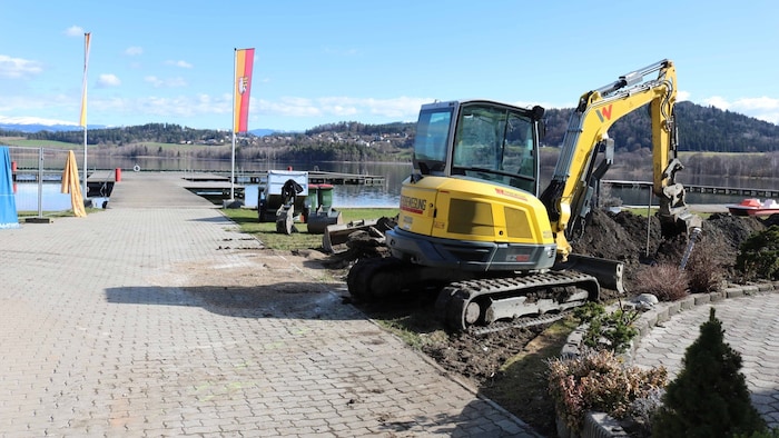 The first excavation work has already begun.