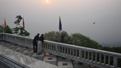 In der Touristenstadt Chiang Mai herrscht dicke Luft. Aussicht kann man hier keine genießen ...  (Bild: Lillian SUWANRUMPHA / AFP)