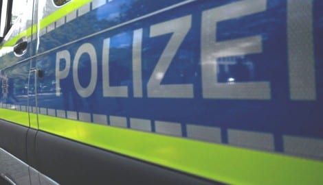 Angaben der Polizei zufolge kam bei einem Messerangriff in einer Firma in Mellrichstadt ein ...