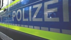 Nahe Köln fuhr ein Auto in eine Gruppe von Kindern. Laut Polizei wurden zwei Kinder verletzt, ...