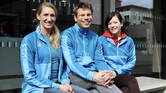 Trainerin Lena Klammler (links) mit ihren beiden Athleten.  
