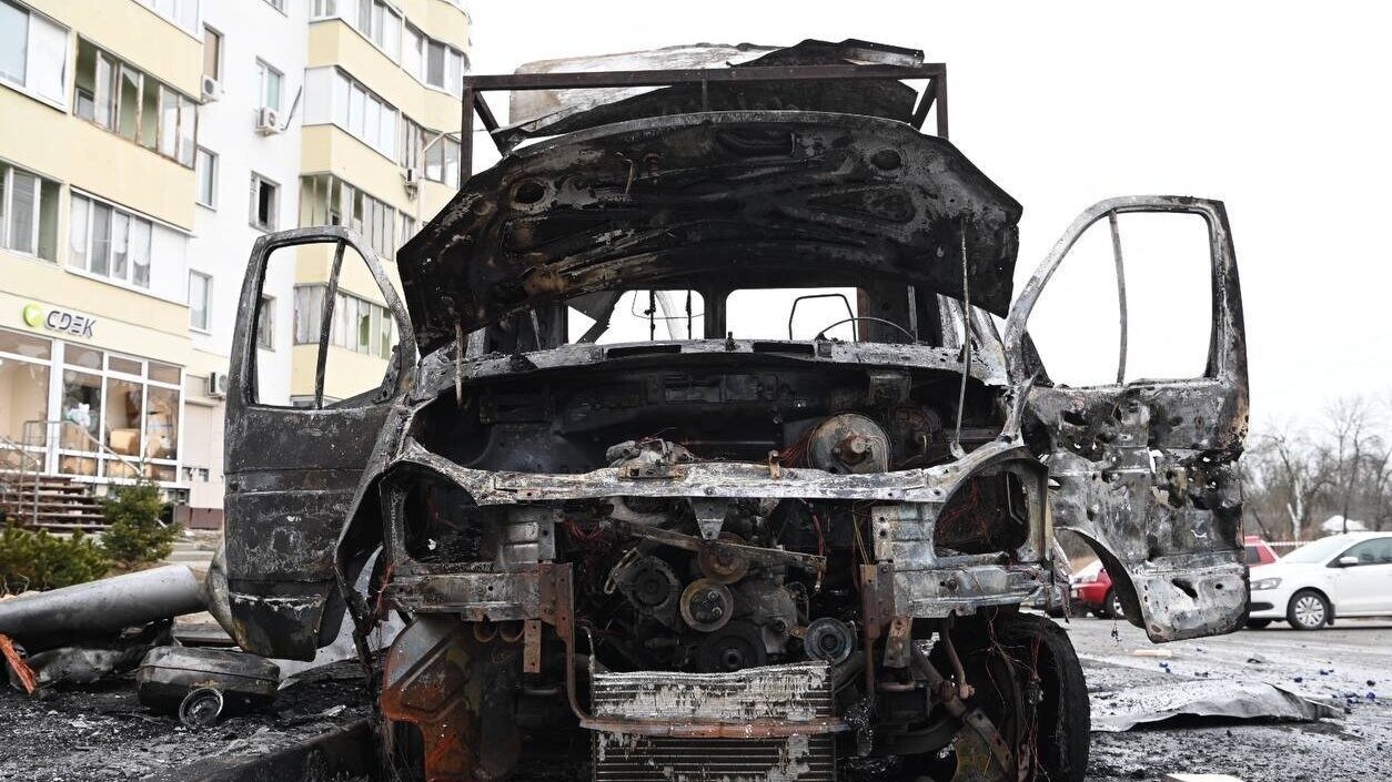 Un véhicule détruit (Bild: AFP)