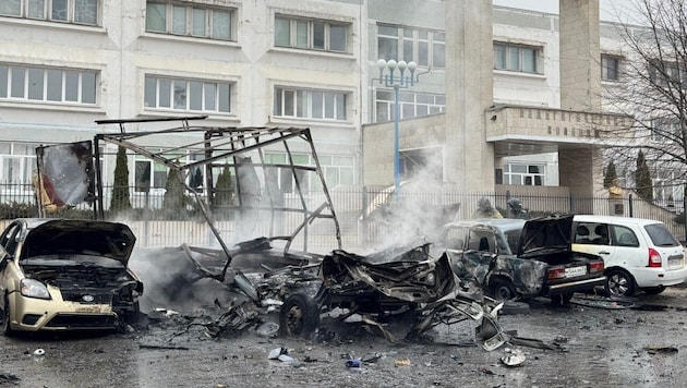 Belgorod samedi - les nouveaux attentats ont laissé de lourdes traces. (Bild: APA/AFP/@vvgladkov/Telegram/Handout)