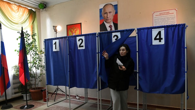 Critics say: In Russia, an election takes place without an election. (Bild: AFP)