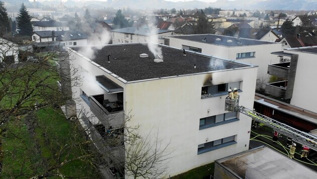 There was a fire in this residential complex on Sunday. (Bild: Maurice Shourot)